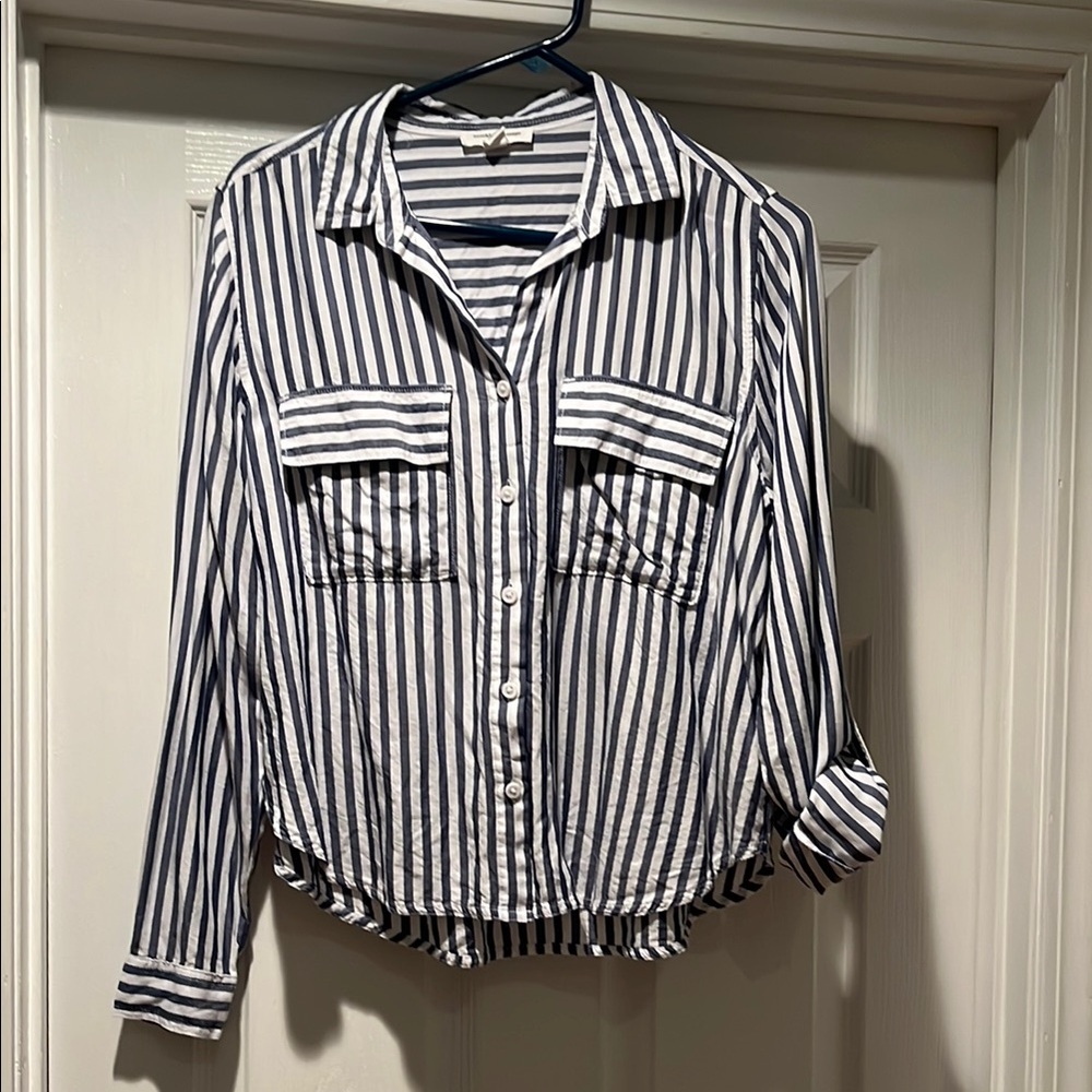 Linen blend shirt NWOT